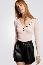 סריג צווארון וי בצבע ורוד