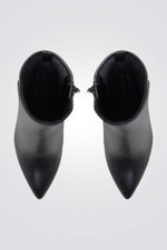 מגפונים קלאסיים עם עקב לנשים