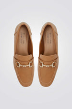 נעלי מוקסין לנשים בצבע חום בהיר