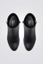 מגפונים עם עקב נמוך בצבע שחור