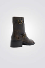 מגפיים בשילוב אבזם בצבע חום