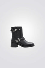 מגפיים בשילוב אבזם בצבע שחור