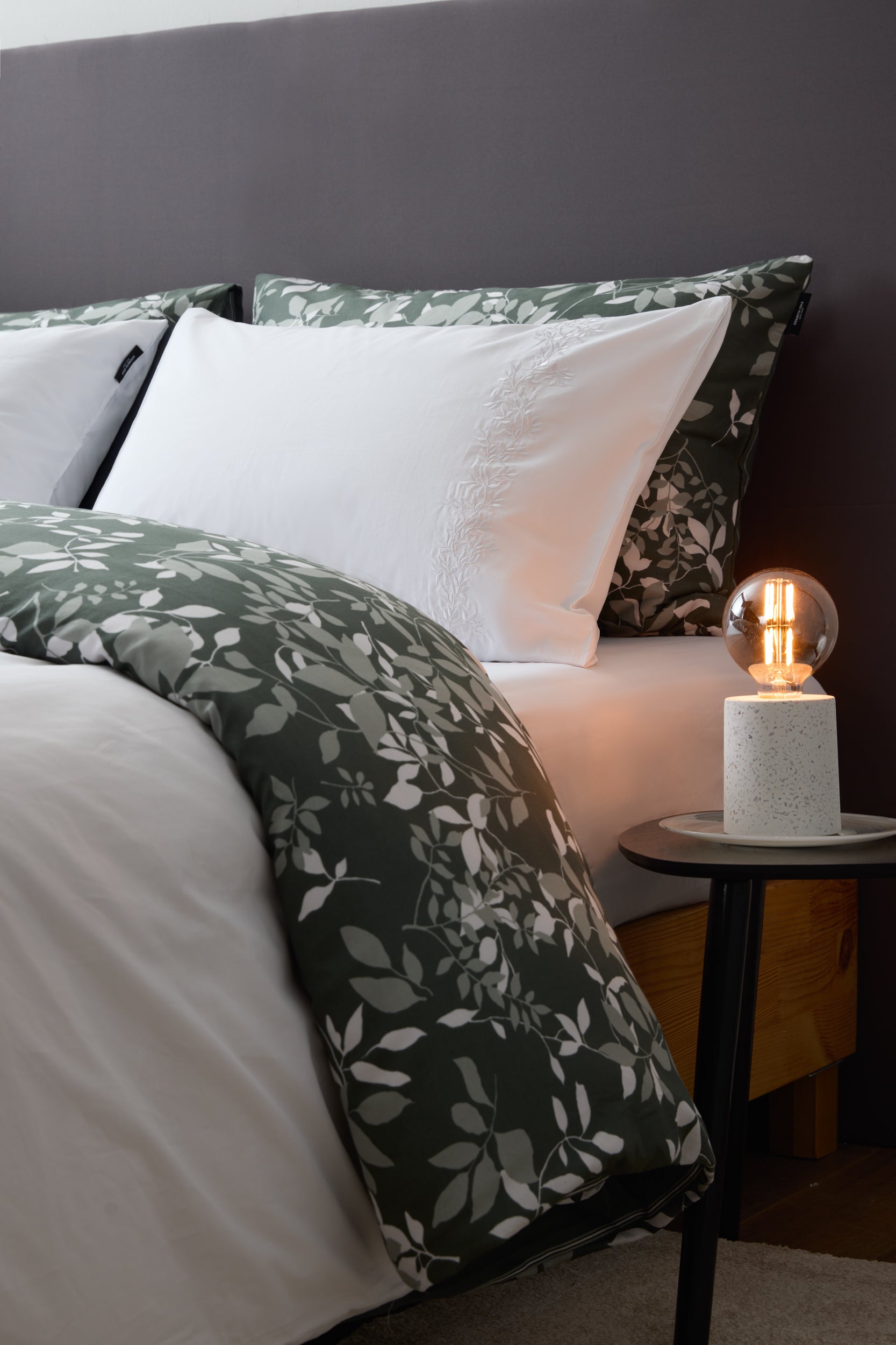 סט מצעים כותנה סאטן מיטה וחצי 120/200 ס"מ דגם LILLE