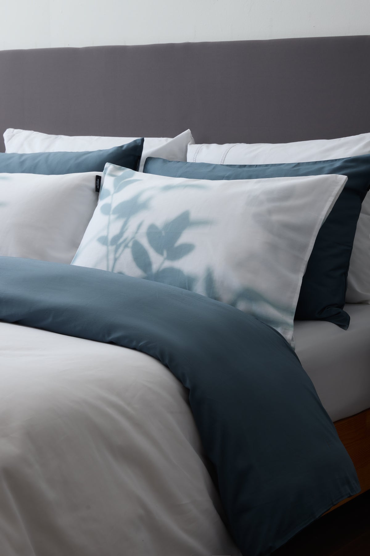 סט מצעים כותנה סאטן מיטת יחיד 90/200 ס"מ דגם SIESTA