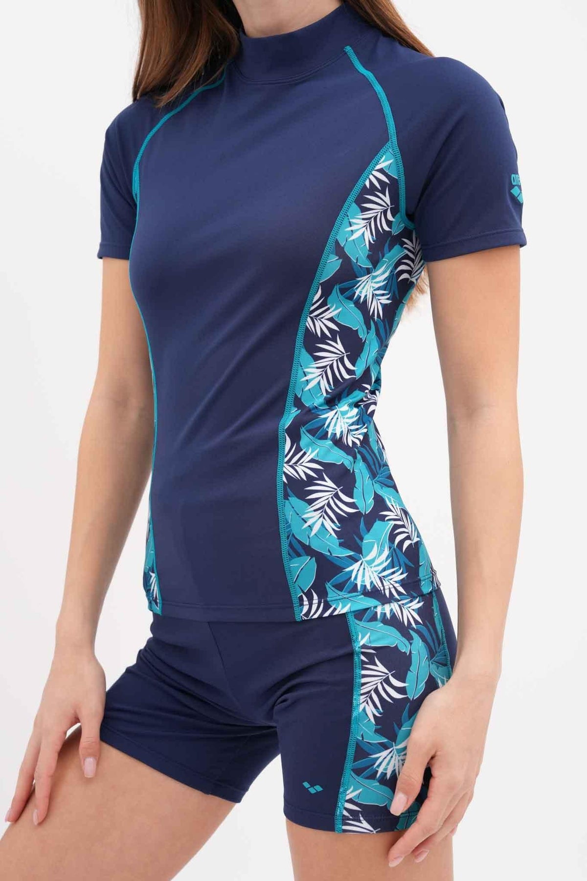 חולצת שחייה לנשים בצבע כחול - MASHBIR//365