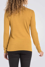 סריג בייסיק צווארון גבוה צהוב
