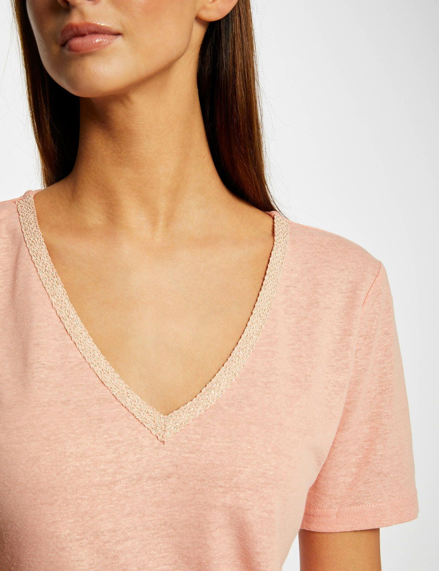 טישירט קצרה בצבע ורוד - MASHBIR//365