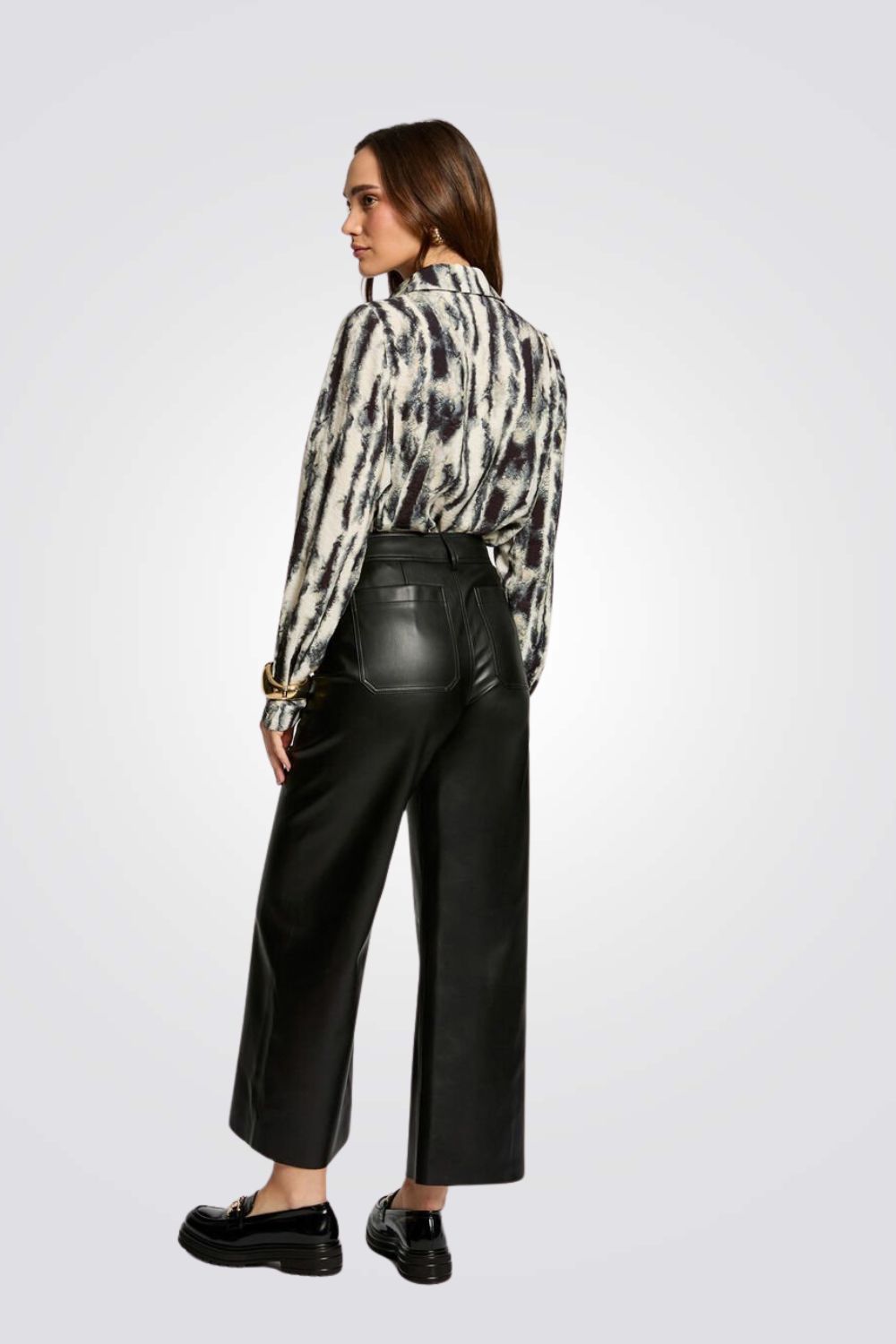 חולצה מכופתרת בהדפס