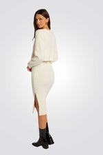 שמלת סריג מידי בצבע שמנת