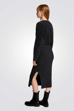 שמלת סריג מידי בצבע אפור כהה