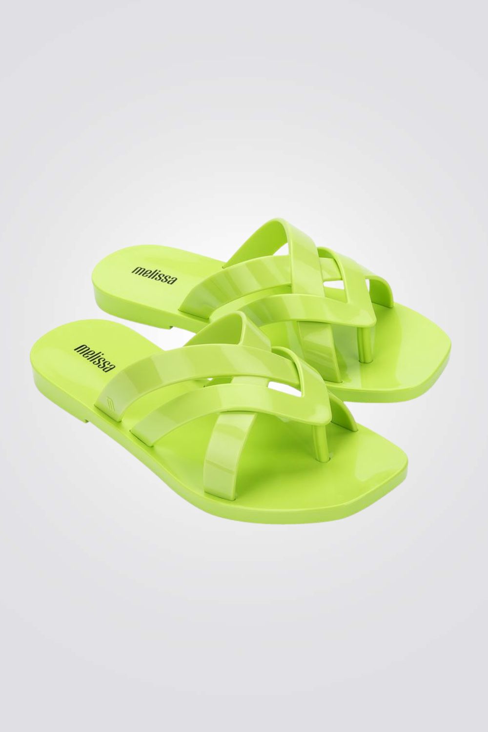 כפכפי אצבע LANA בצבע ירוק בהיר