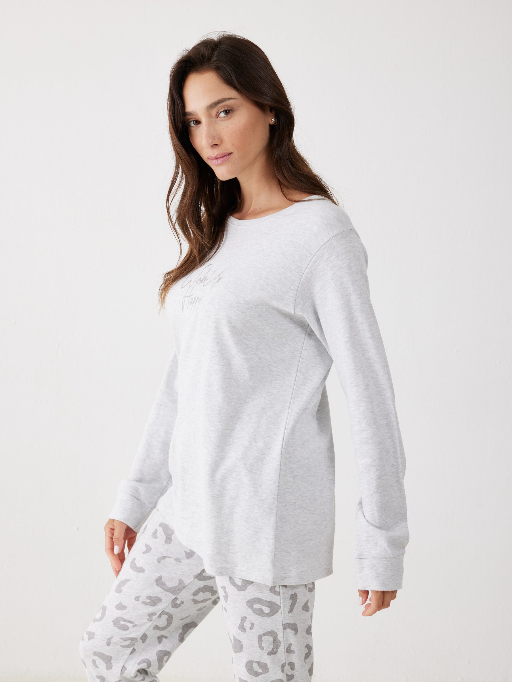 פיג'מה ארוכה בעיצוב הדפס מנומר לנשים | בוניטה דה מאס