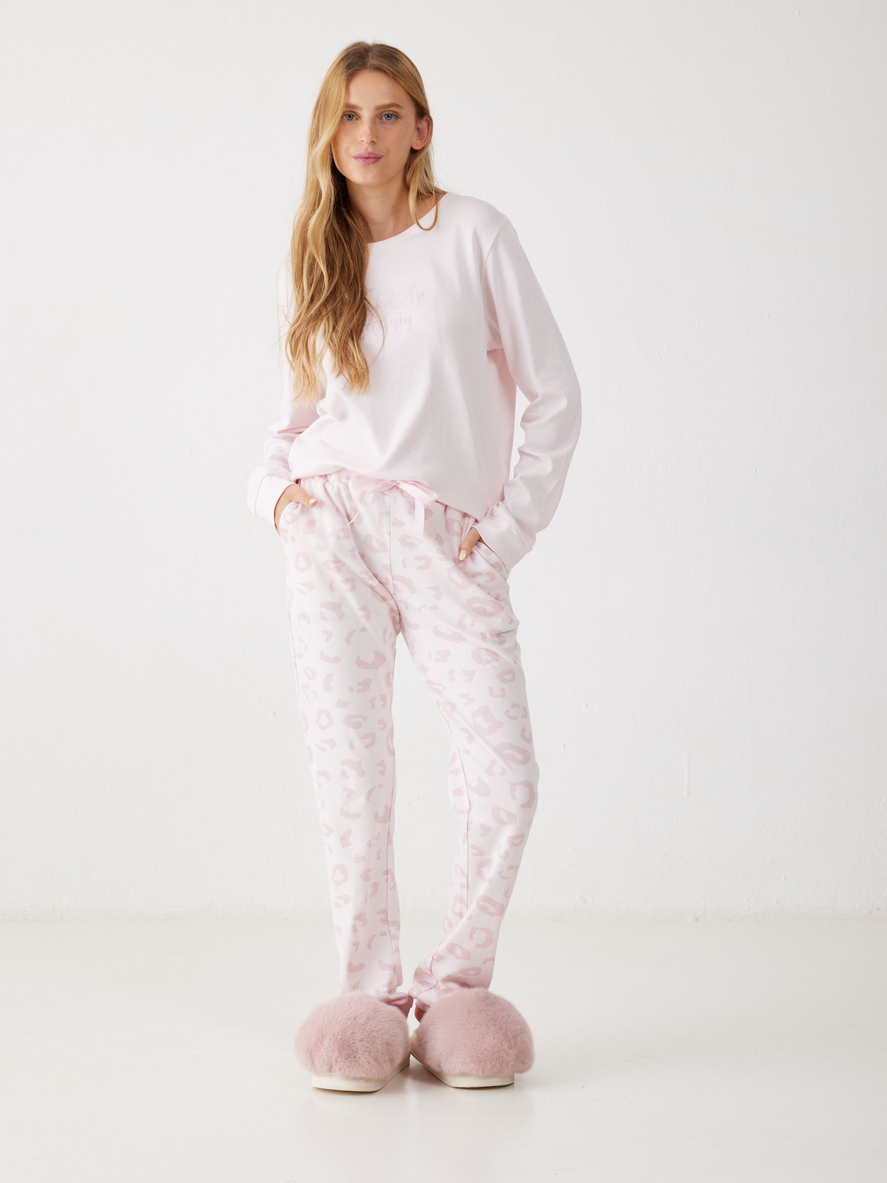 פיג'מה ארוכה בעיצוב הדפס מנומר לנשים | בוניטה דה מאס