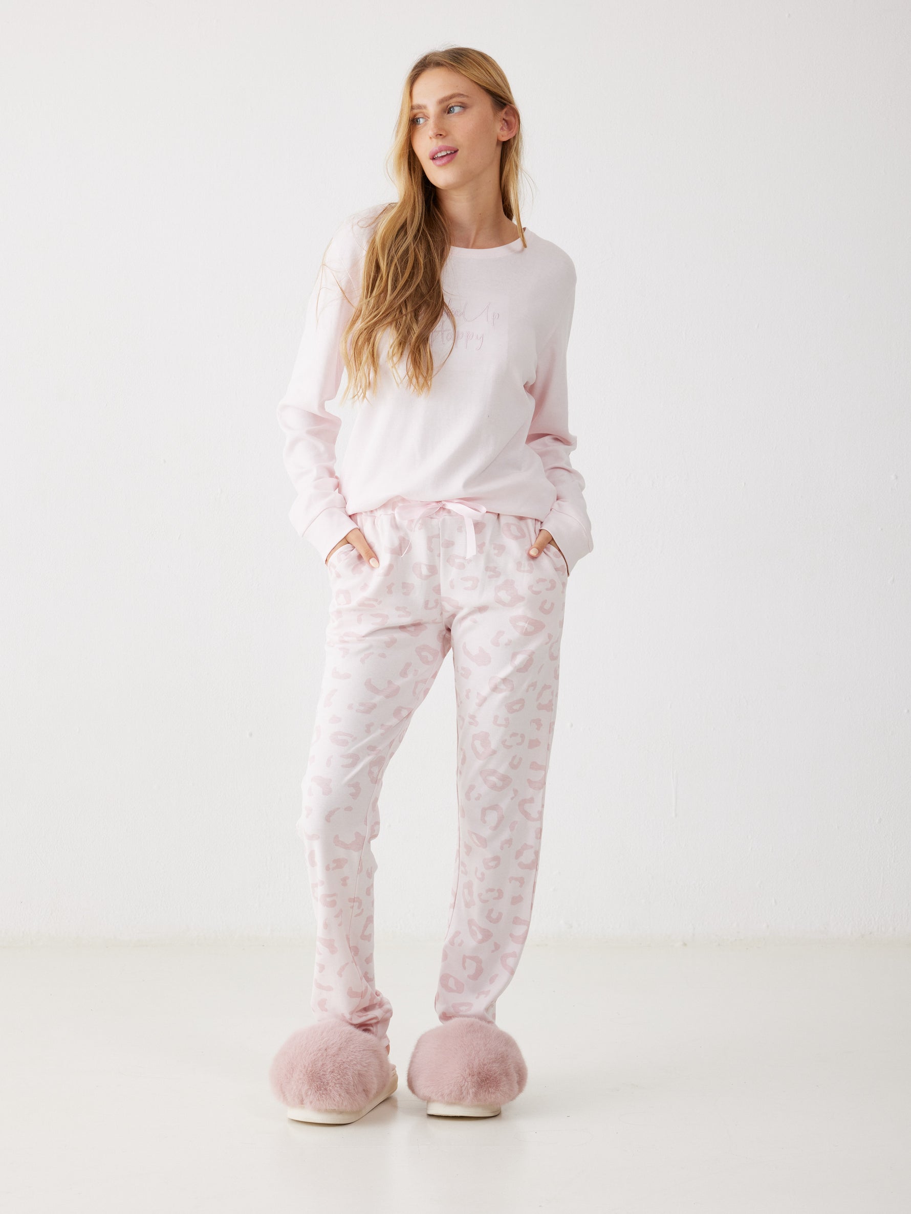 פיג'מה ארוכה בעיצוב הדפס מנומר לנשים | בוניטה דה מאס