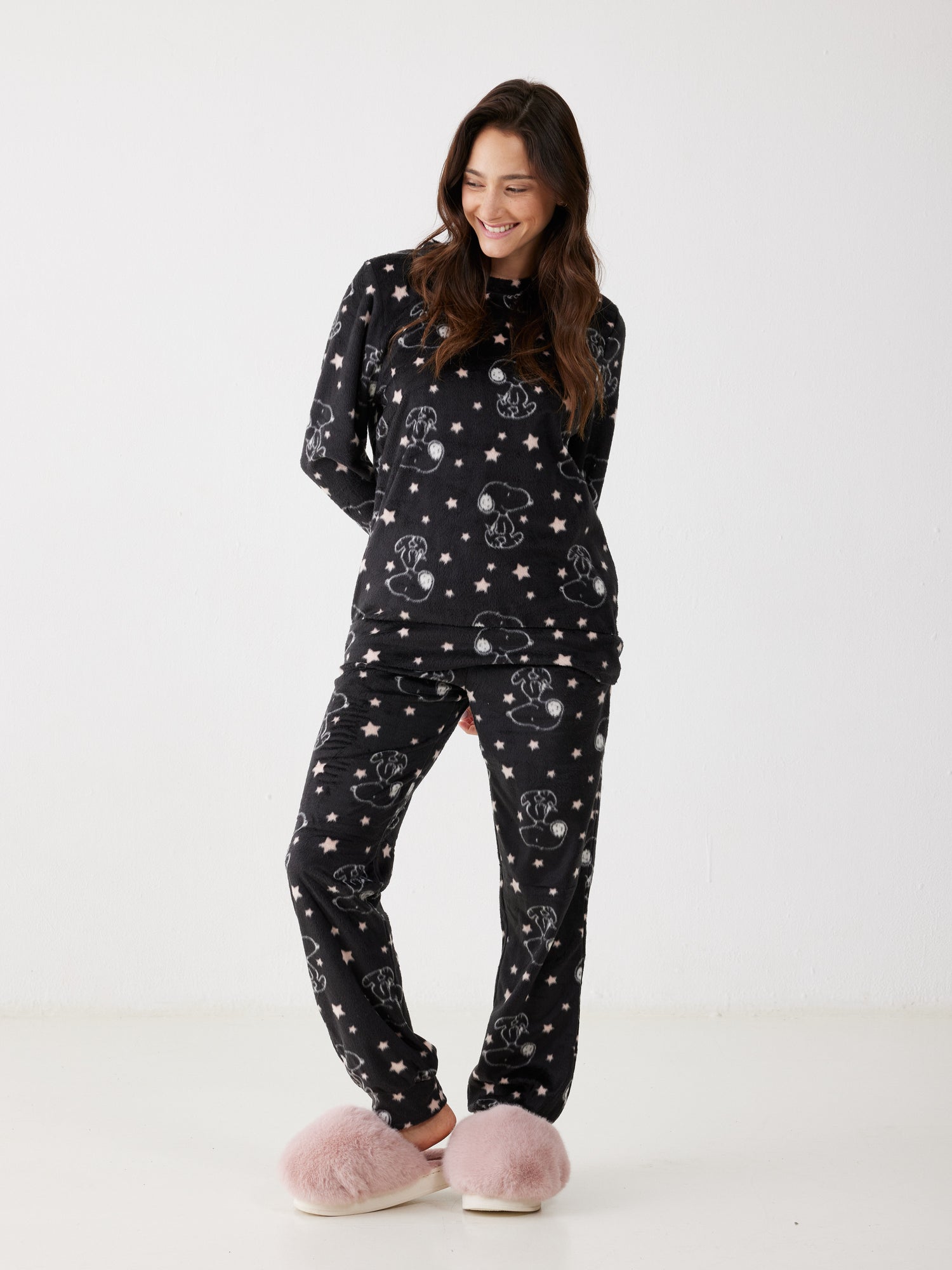 פיג'מת סנופי קטיפה לנשים | בוניטה דה מאס