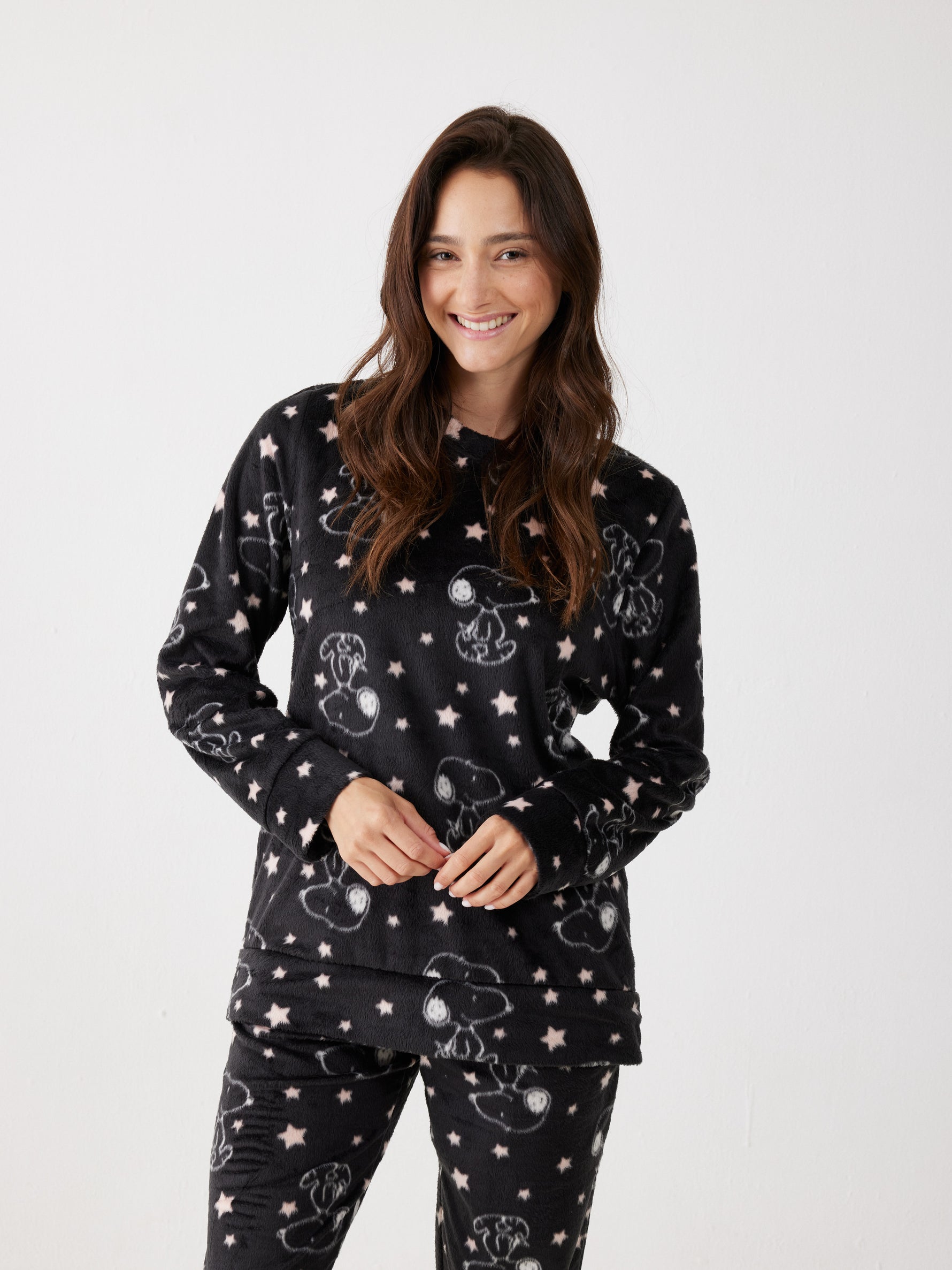 פיג'מת סנופי קטיפה לנשים | בוניטה דה מאס