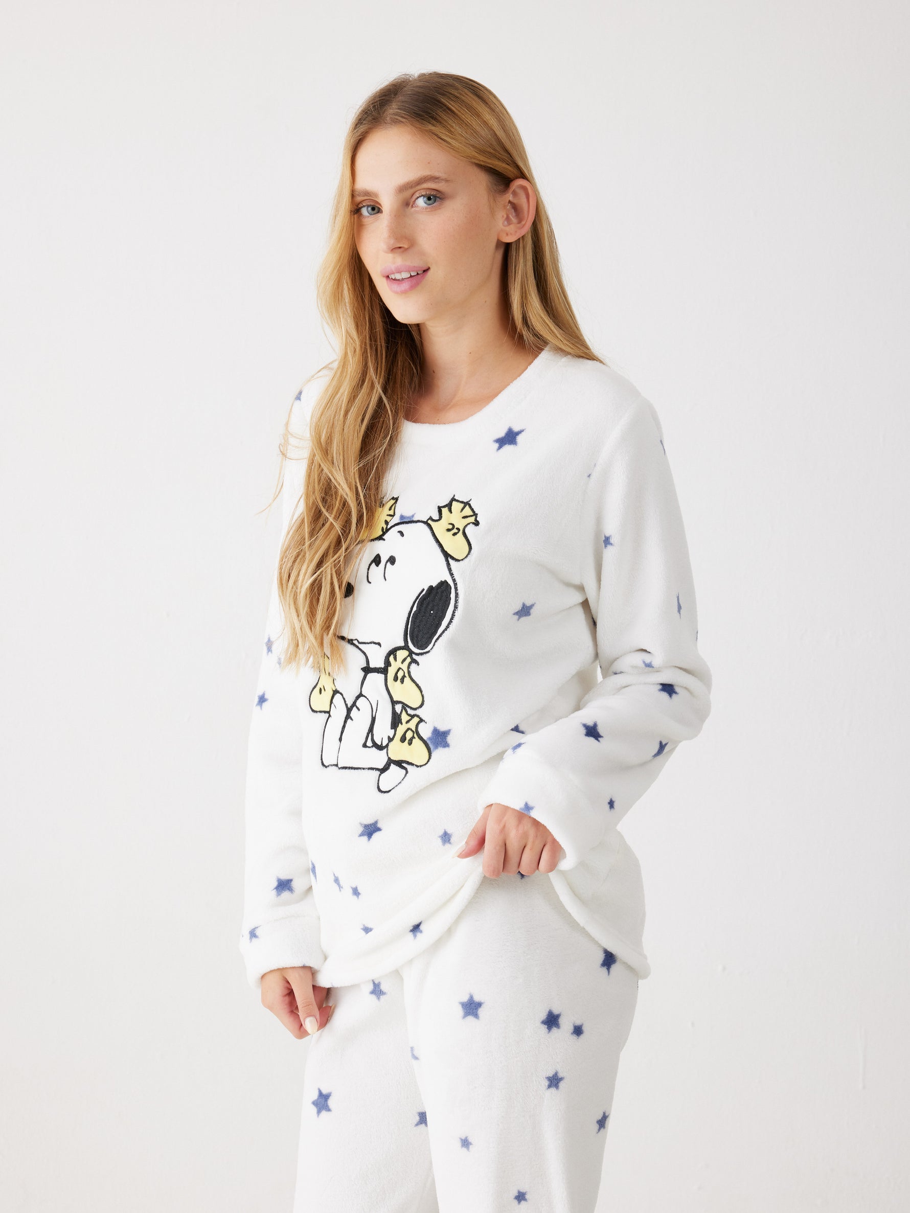 פיג'מת סנופי פלאפית לנשים | בוניטה דה מאס