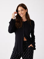 פיג'מה מכופתרת ארוכה בעיצוב עדין | טהבד