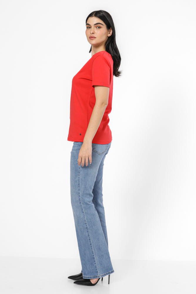 טישירט ניקי צווארון קונטרסטי בצבע אדום