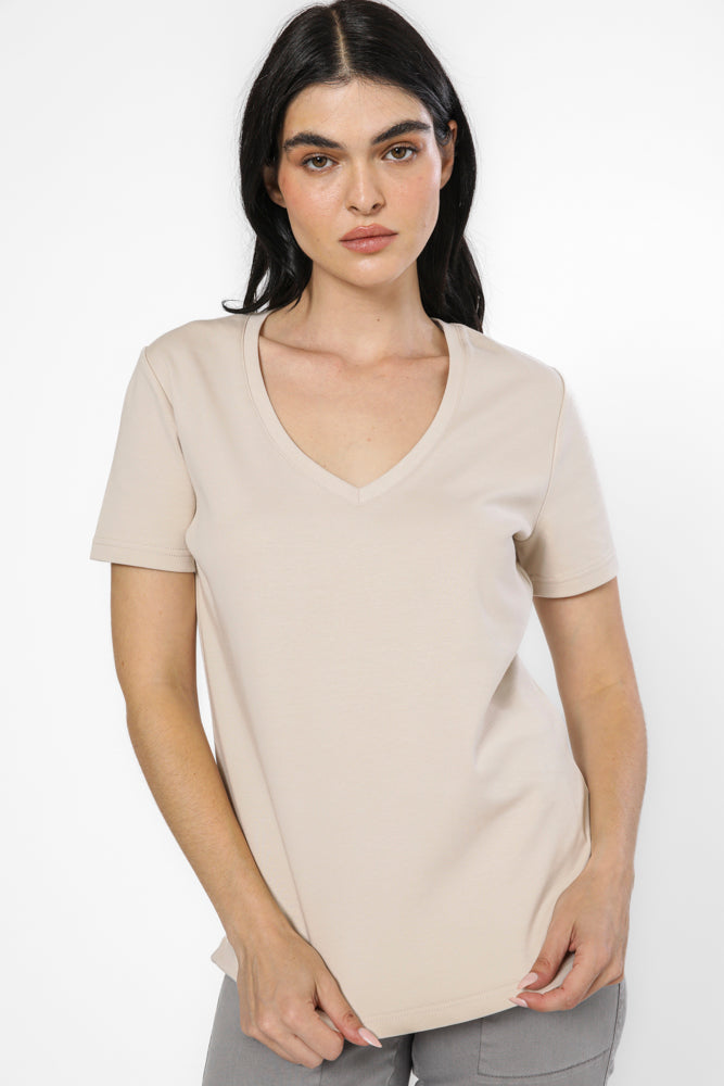 טישירט ניקי צווארון קונטרסטי בצבע בז'