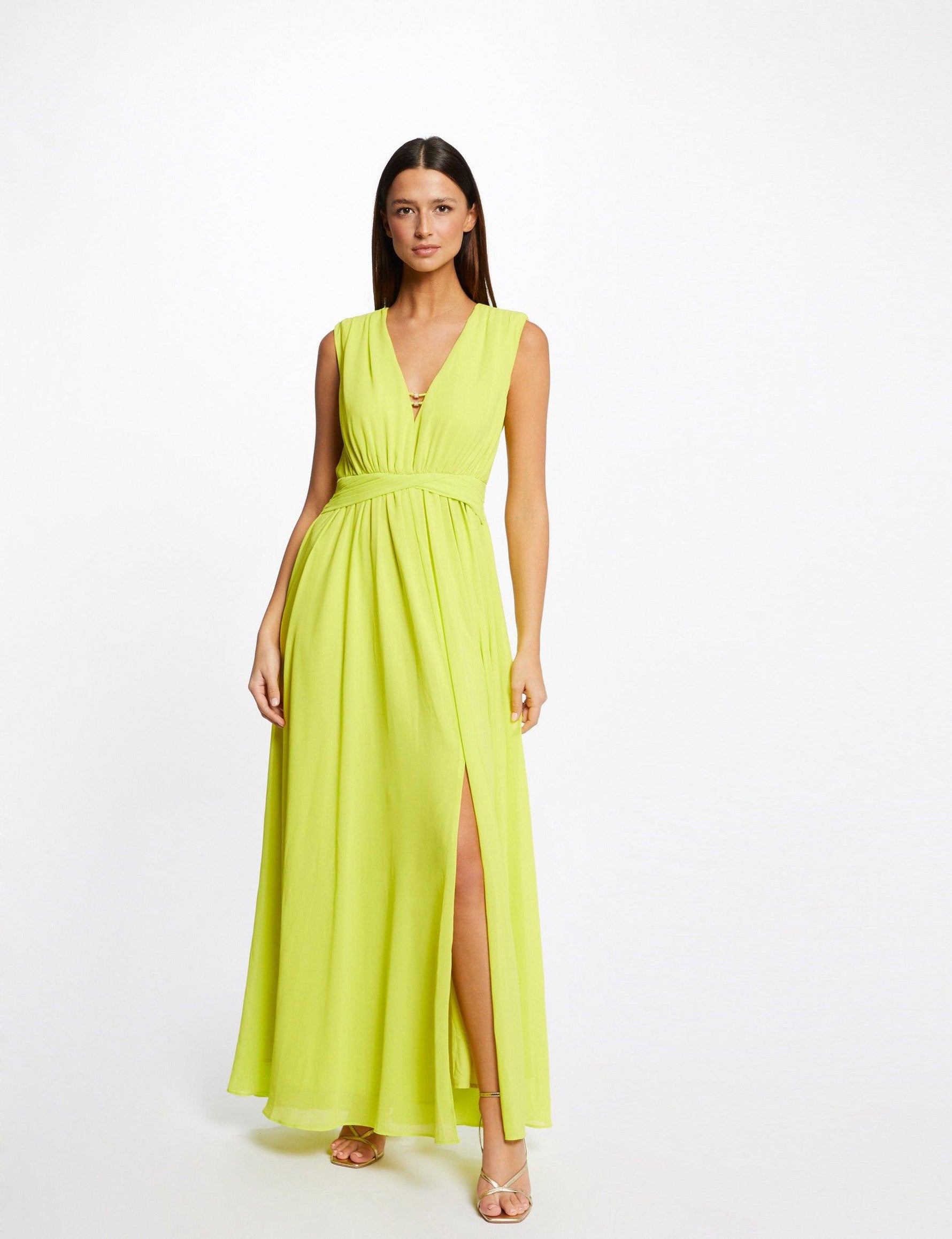 שמלת מקסי עם שסע בצבע צהוב - MASHBIR//365