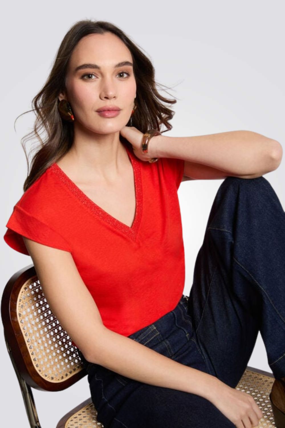 טישירט לנשים בצבע כתום 