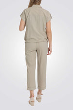 מכנסי 7/8 בצבע בז'