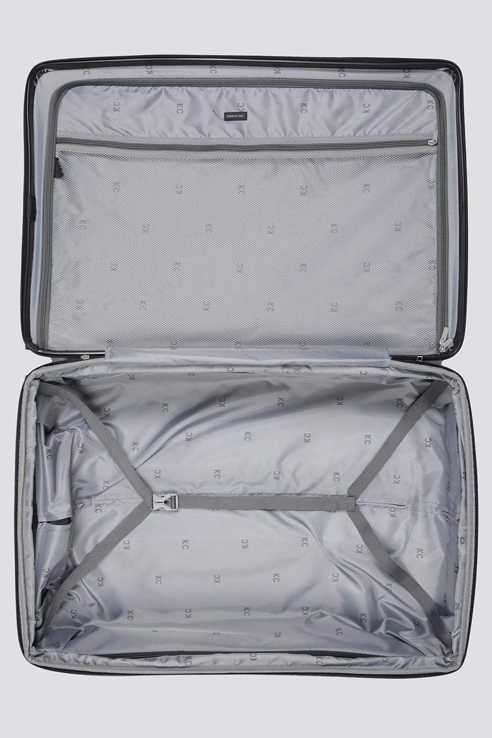 מזוודה קשיחה גדולה 29" מדגם INFLUENCE  בצבע שחור