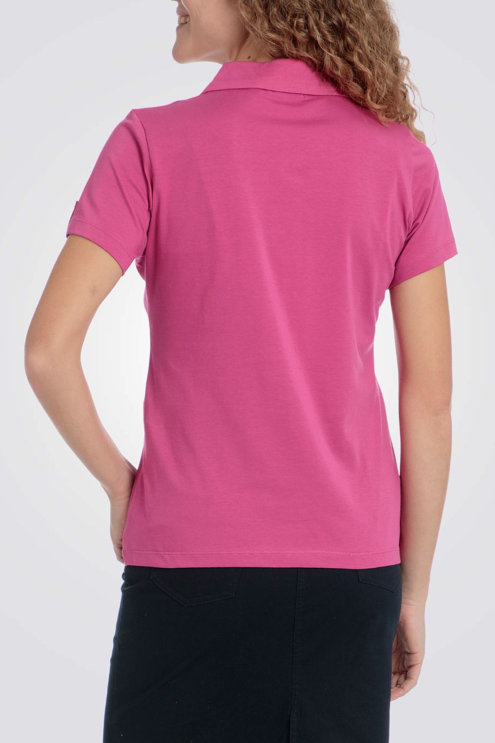 חולצת פולו שרוולים קצרים בצבע ורוד