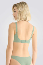 חזיית מיקרופייבר אולטרה-דק ללא ברזלים | סלוגי