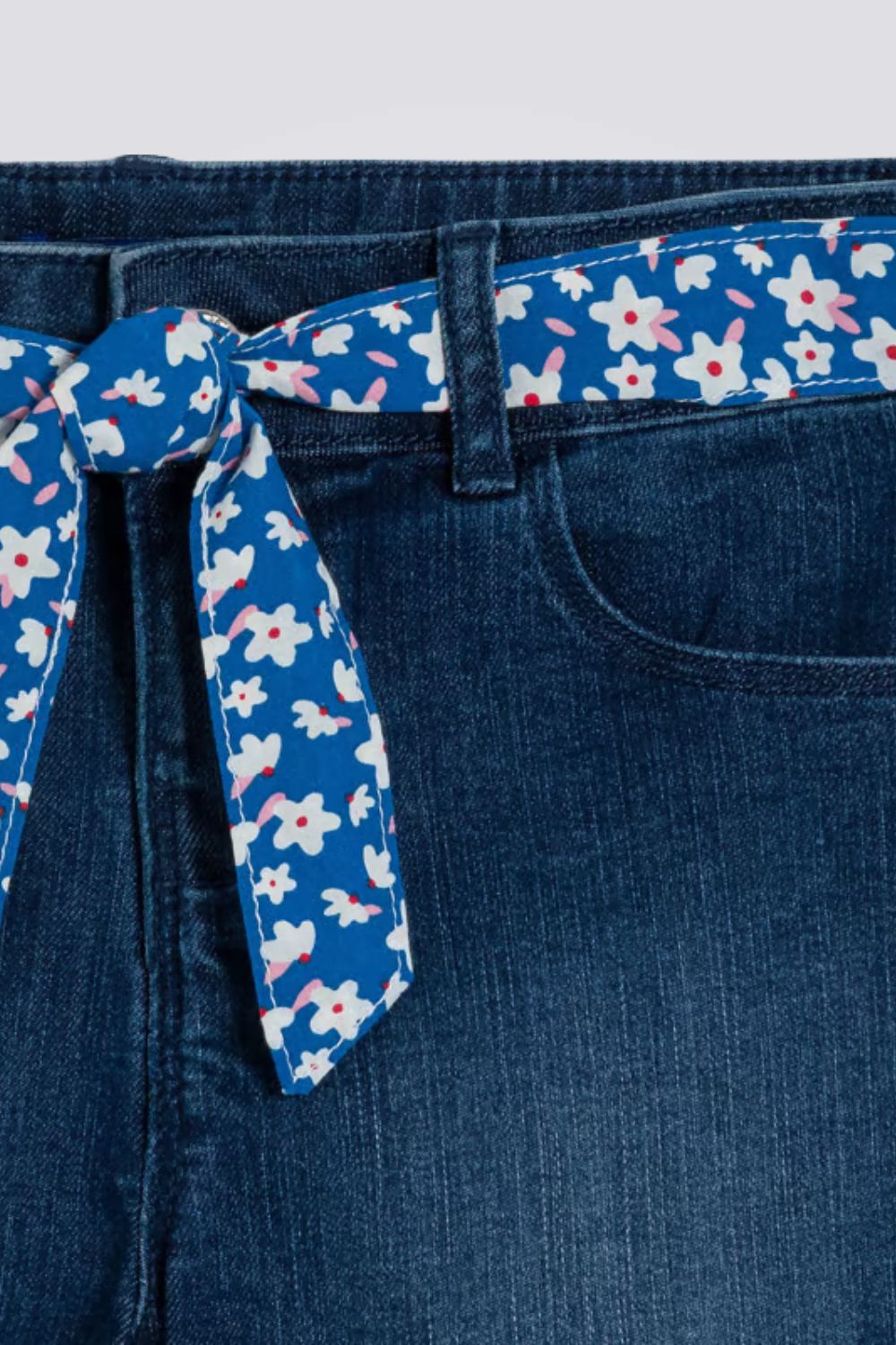 מכנס ג'ינס קצר לילדות בצבע כחול