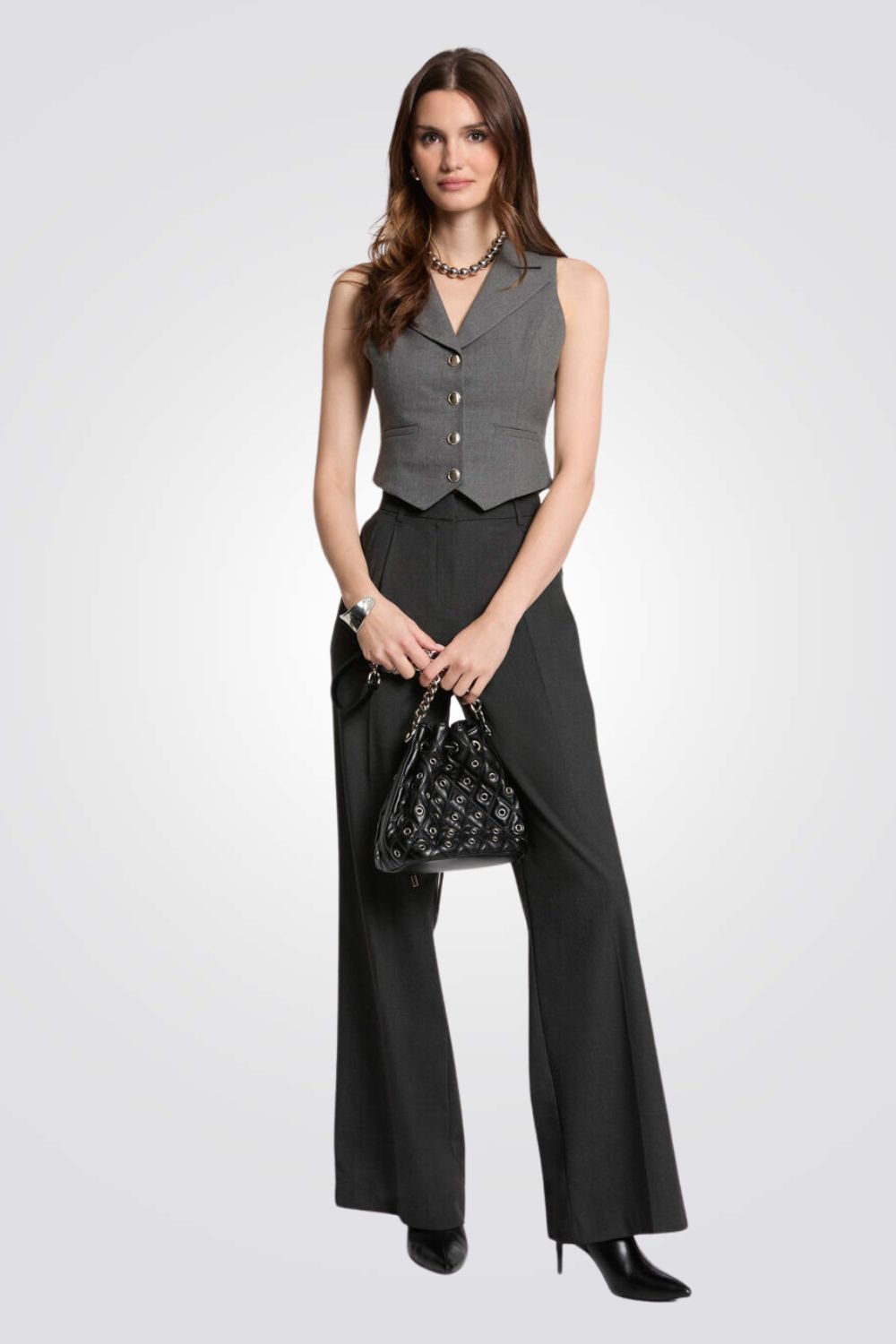 ווסט קצר בצבע אפור 