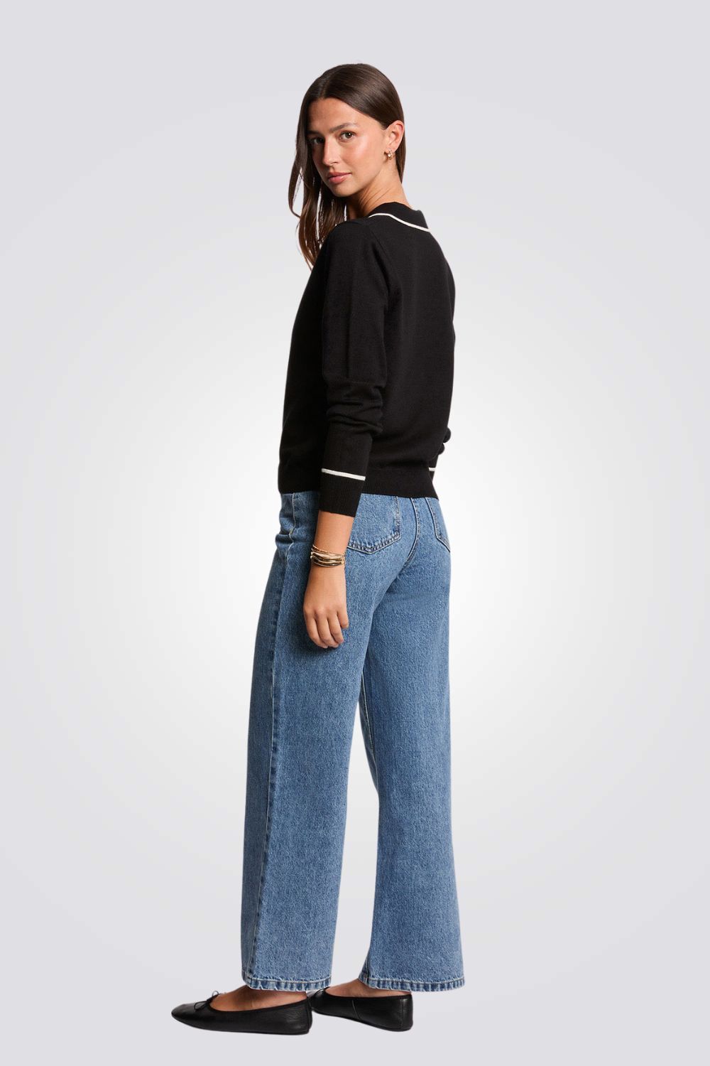 חולצת סריג עם צווארון פתוח לנשים| מורגן 
