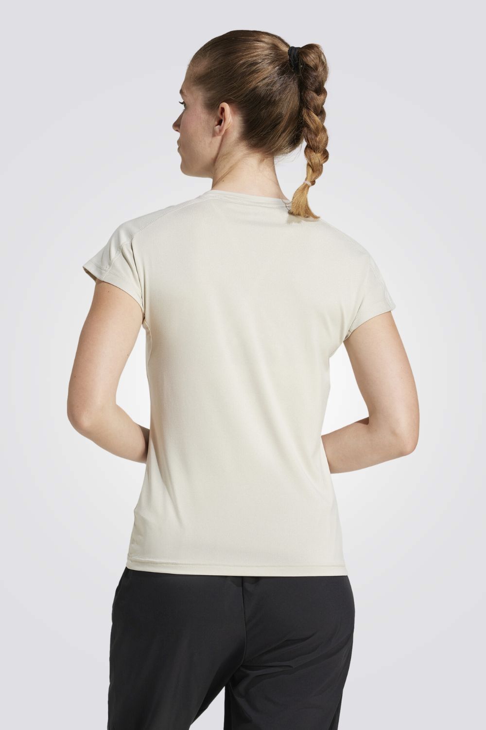 חולצת ספורט Aeroready Train Essentials לנשים