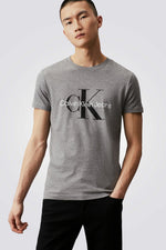 חולצת טישרט לגברים