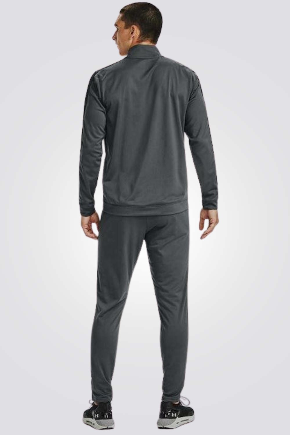 חליפה לגבר בצבע אפור ושחור