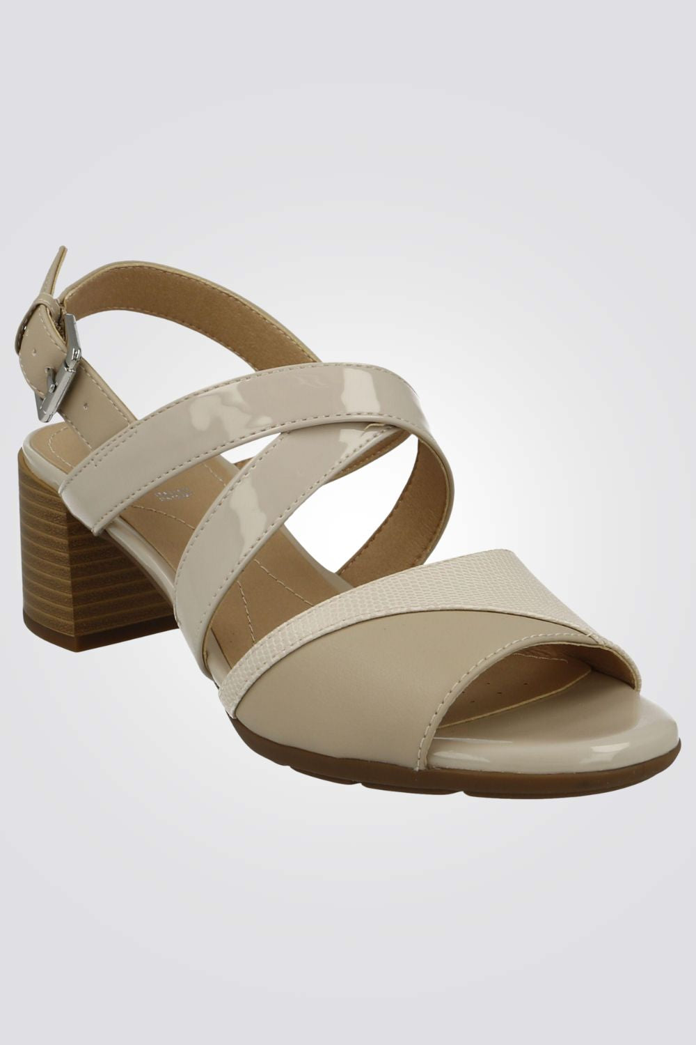 סנדלי עקב קלאסי לנשים