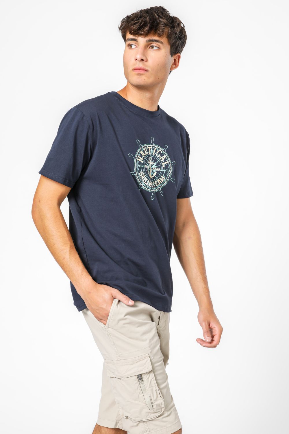 טישירט קצרה לגברים