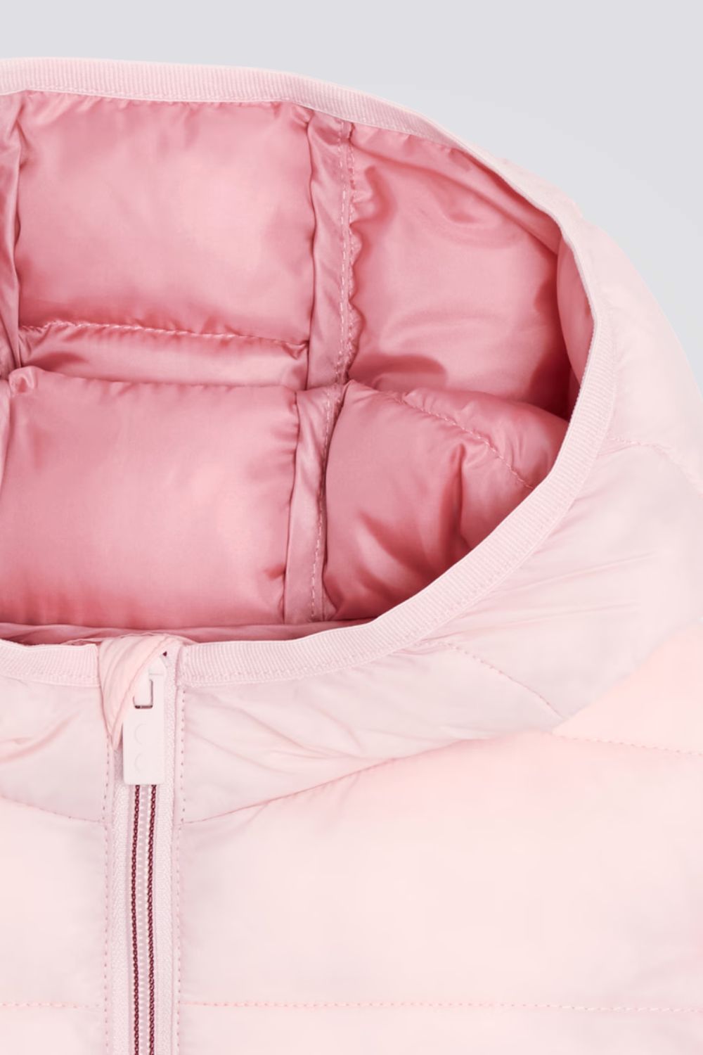 מעיל פוך ללא שרוולים | אוקיידי