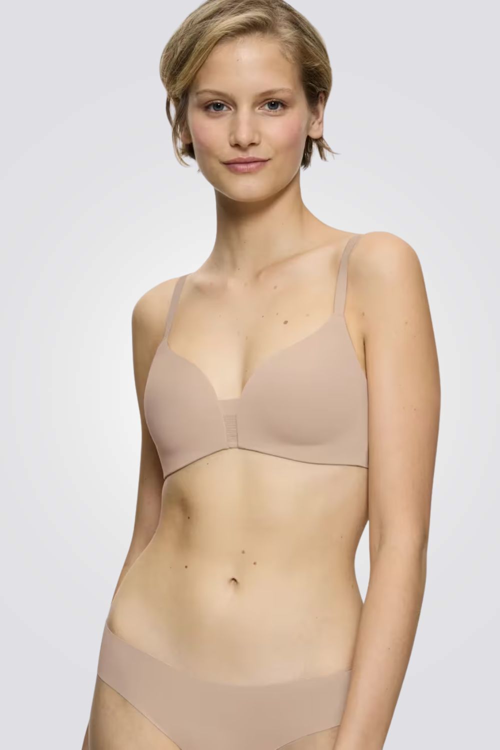 חזיית פוש-אפ ללא ברזל | טריומף