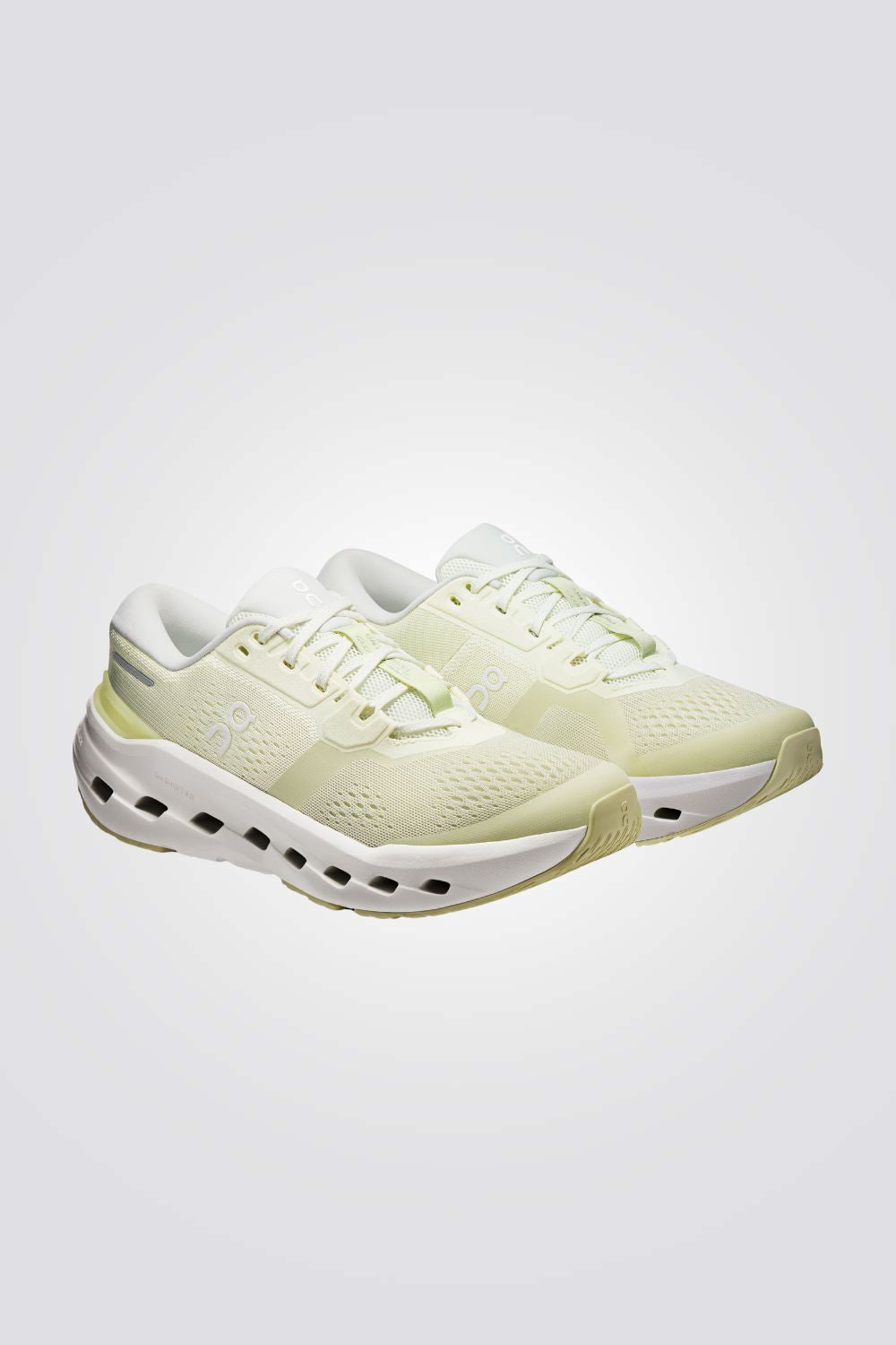 נעלי ספורט Cloudrunner 3 לנשים | און 