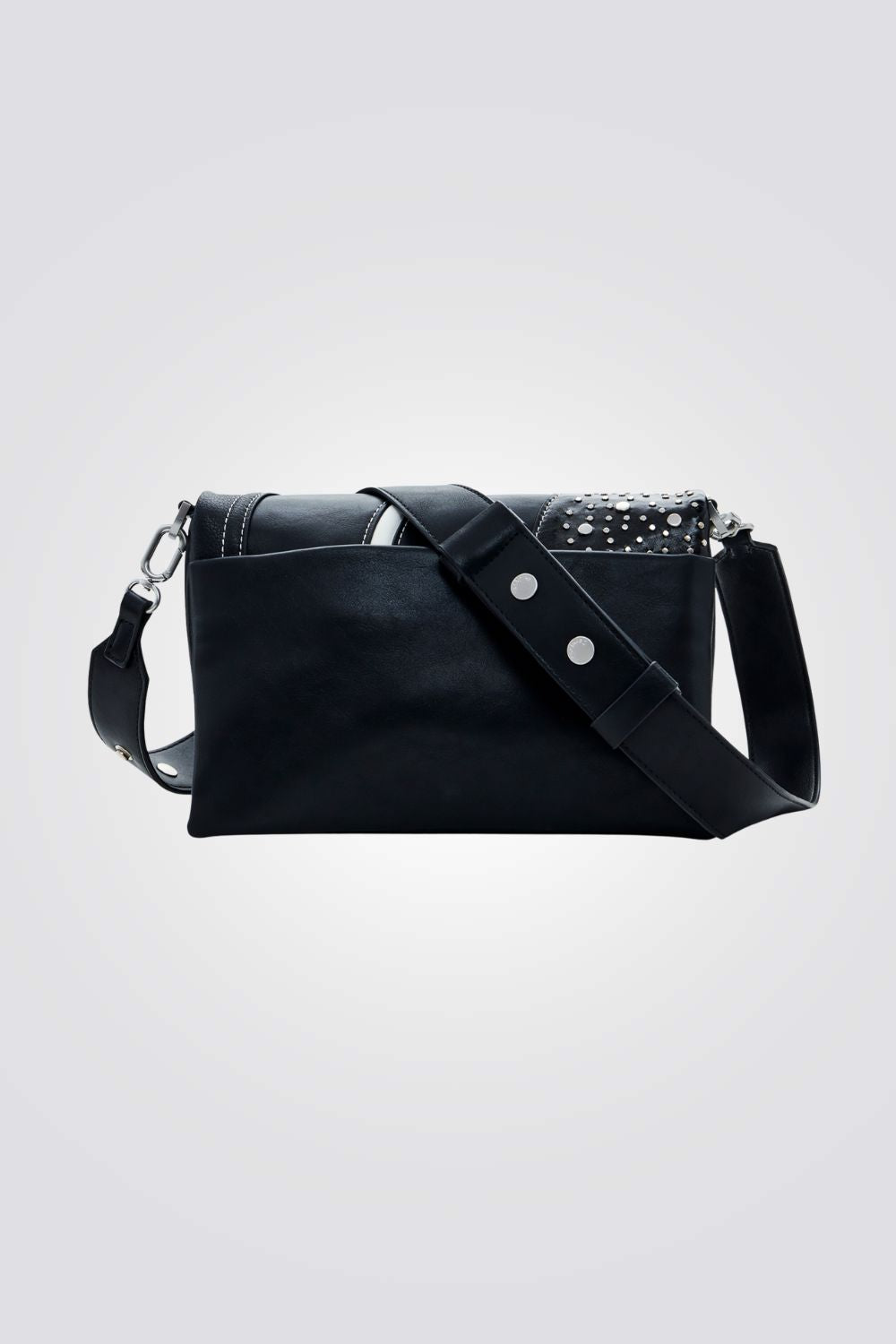 תיק כתף לנשים בשילוב ניטים | דזיגוואל 
