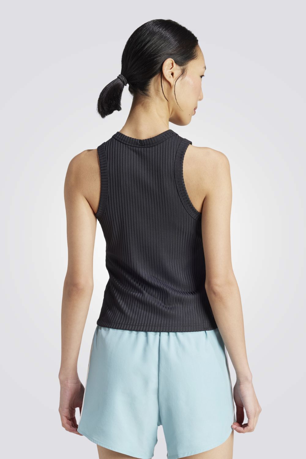 גופיית ספורט Rib Tight Fit Tonal 3 Stripes לנשים