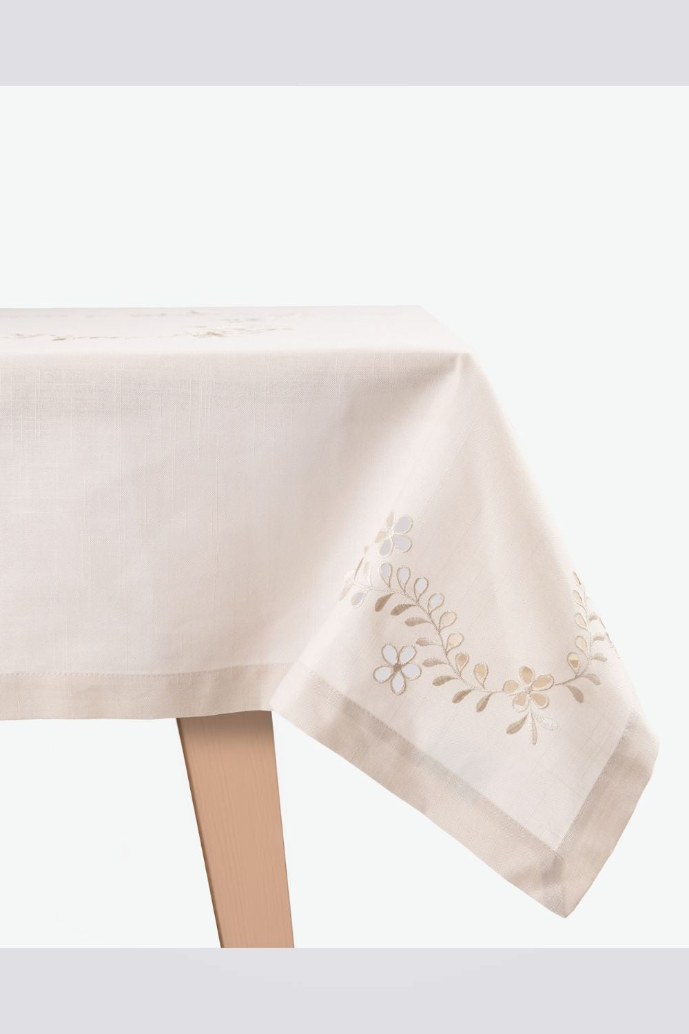 מפת שולחן 150/250 ס"מ LILY