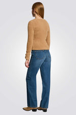 סוודר עם שרוולים ארוכים וצווארון V לנשים | מורגן 