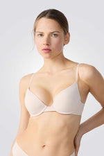 חזיית פוש-אפ עם חיתוך עמוק | איתם