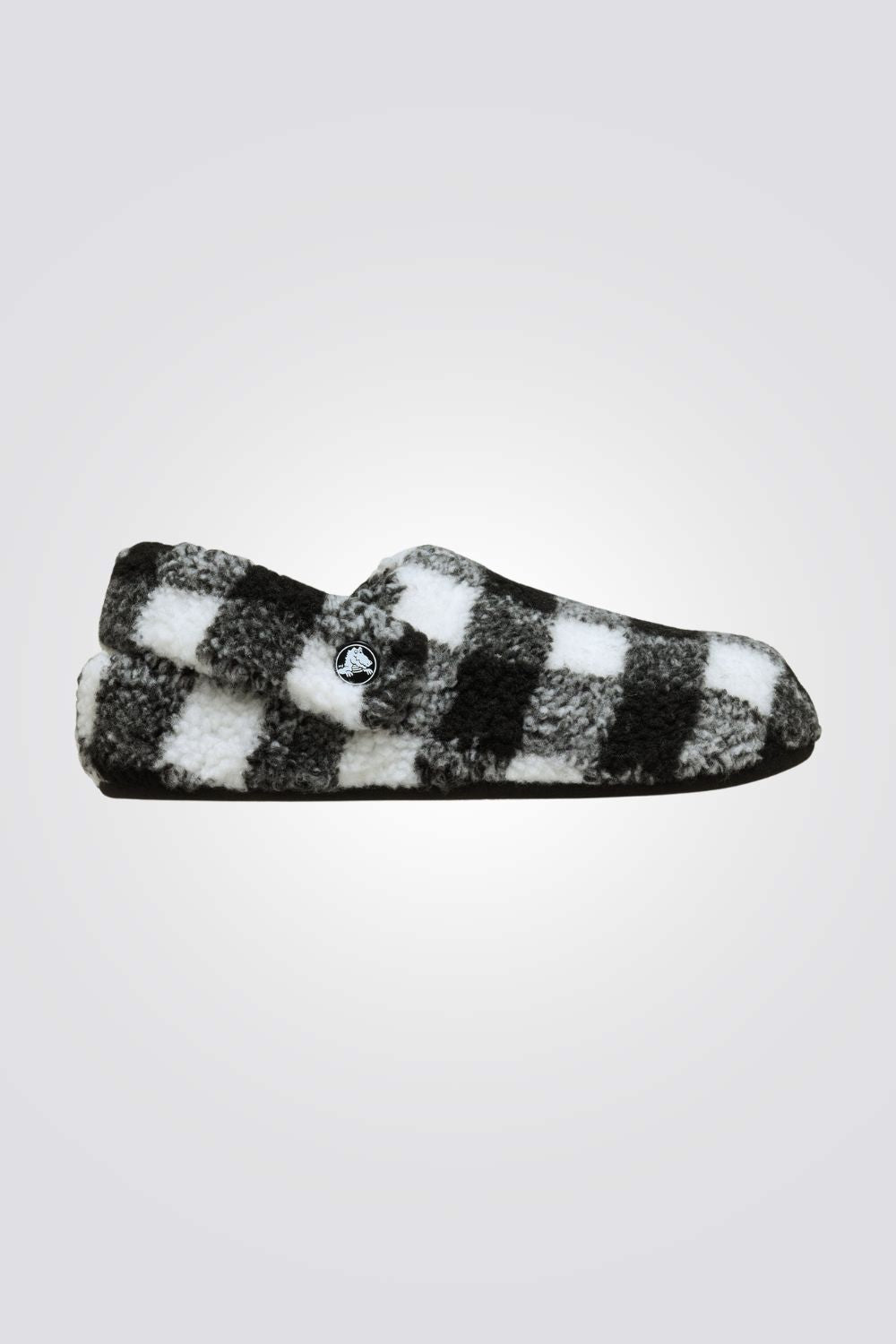 נעלי בית חמות בהדפס משובץ Classic Buffalo Check Cozzzy Slipper | קרוקס