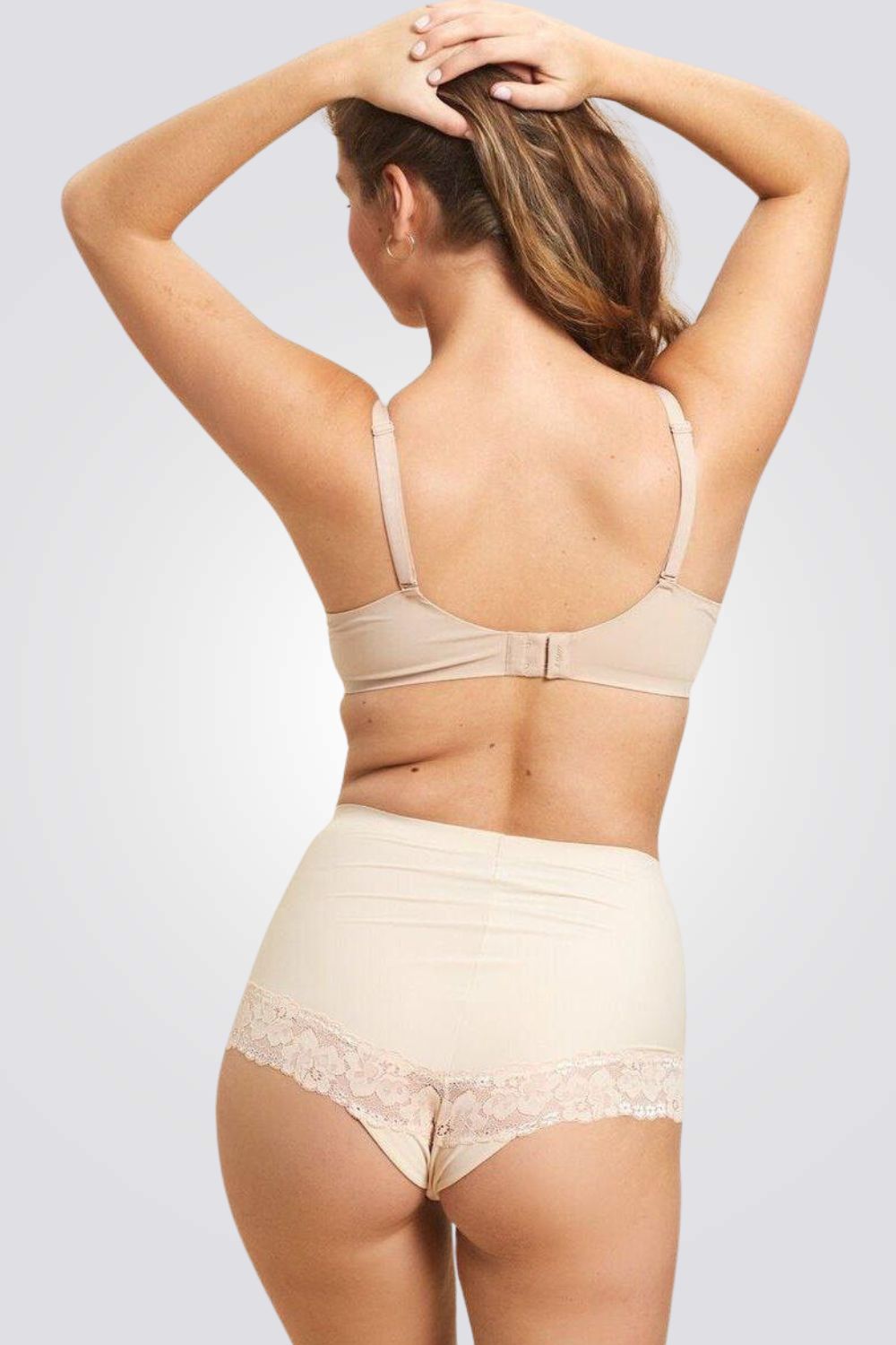 חזיית מיקרופייבר בריפוד קל PURE FIT BASIC צבע גוף