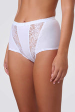 תחתוני מקסי עם תחרה עדינה | פמינה