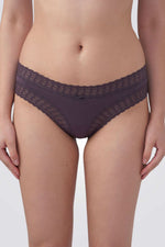 תחתוני צ'יקי בעיצוב תחרה | פנימה